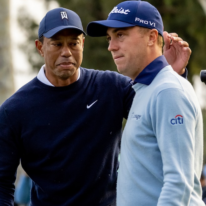 Tiger Woods Apologizes for Handing Justin Thomas a Tampon During Game Tiger Woods Apologizes for Handing Justin Thomas a Tampon During Game